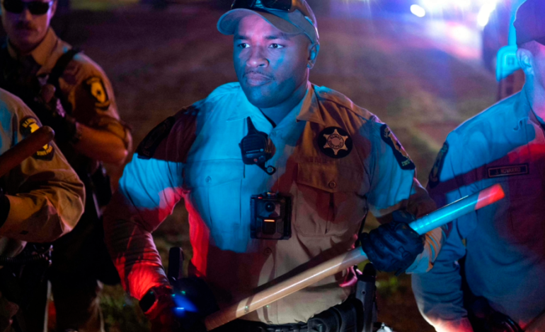 El gobierno de Donald Trump explica varias ciudades como las «zonas de guerra» y genera controversia en los Estados Unidos.

 – Primer plano