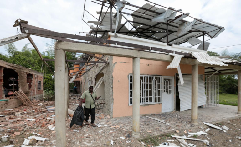 Advertencia: Disidentes de las Farc atacan nuevamente con explosivos en localidad de Robles de Jamundí en el Valle del Cauca: lo que se sabe
 – Primer plano