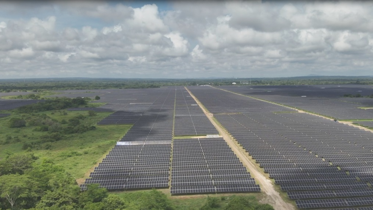 Atlántico y Cesar recibirán $2.700 millones en transferencias para generación de energía solar; fortalecerá la infraestructura y los servicios públicos

 – Primer plano