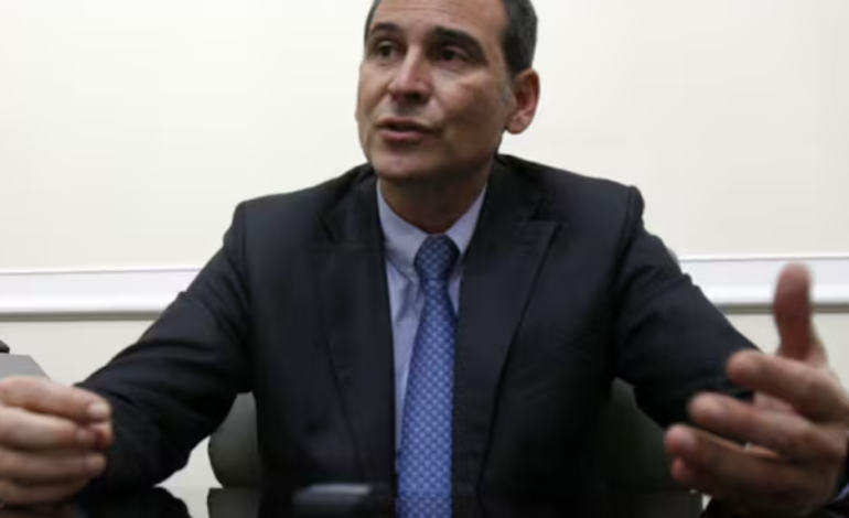 Juan Manuel Corzo se abstiene de su posición diplomática en Paraguay después de las críticas a Petro

 – Primer plano