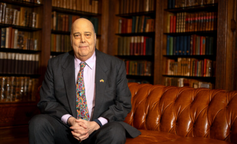 Diplomacia estoica García-Peñas frente a la tormenta bilateral
 – Primer plano