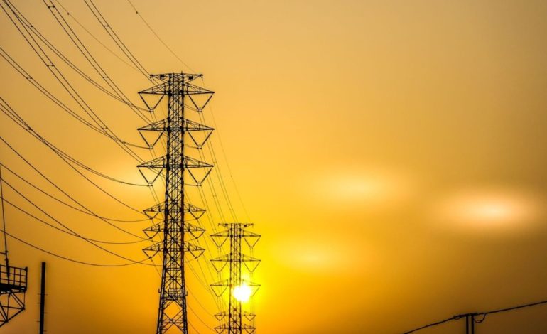 ADVERTENCIA DE POSIBLE DÉFICIT ENERGÉTICO
 – Primer plano