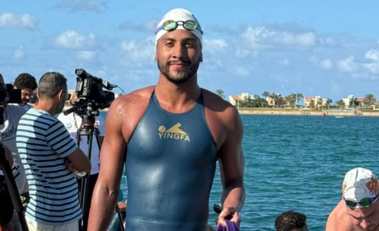 Alejandro Hurtado logra otra medalla en el Mundial de Aguas Abiertas
 – Primer plano