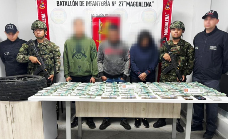 Ejército incautó más de mil millones de pesos en efectivo que habrían pertenecido a «comandos fronterizos»
 – Primer plano