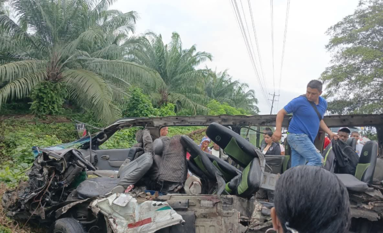 «El impacto fue muy fuerte, fue una colisión muy fuerte».

 – Primer plano
