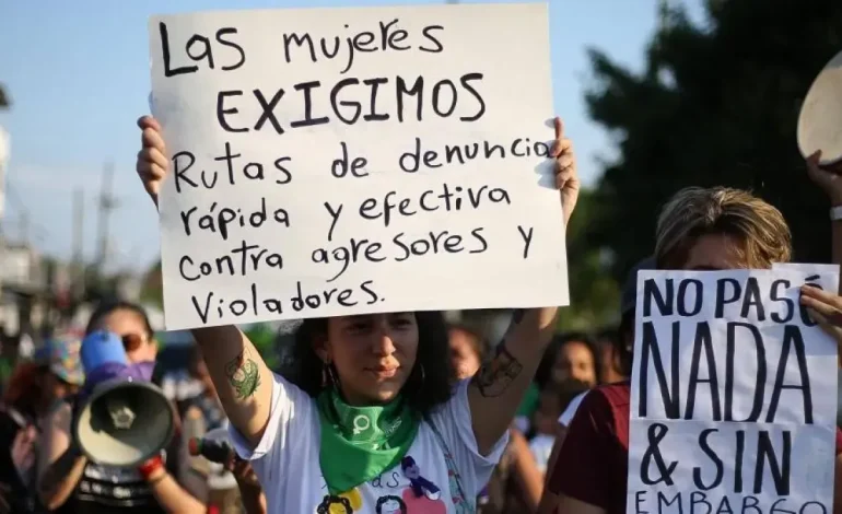 En Barranquilla, tres hombres fueron enviados a prisión después de que fue indicado por casos graves de violencia doméstica en varios distritos

 – Primer plano