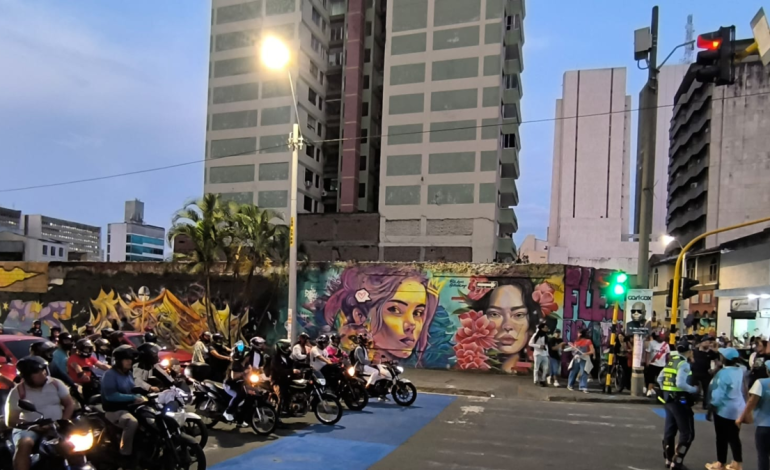 Es una «cobertura» preventiva del sistema de transporte público de MIO para evitar más ataques de vandalismo en su infraestructura

 – Primer plano