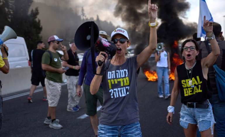 Bogotá se moviliza para la ofensiva en Gaza: Miles les exige romper relaciones económicas con Israel

 – Primer plano