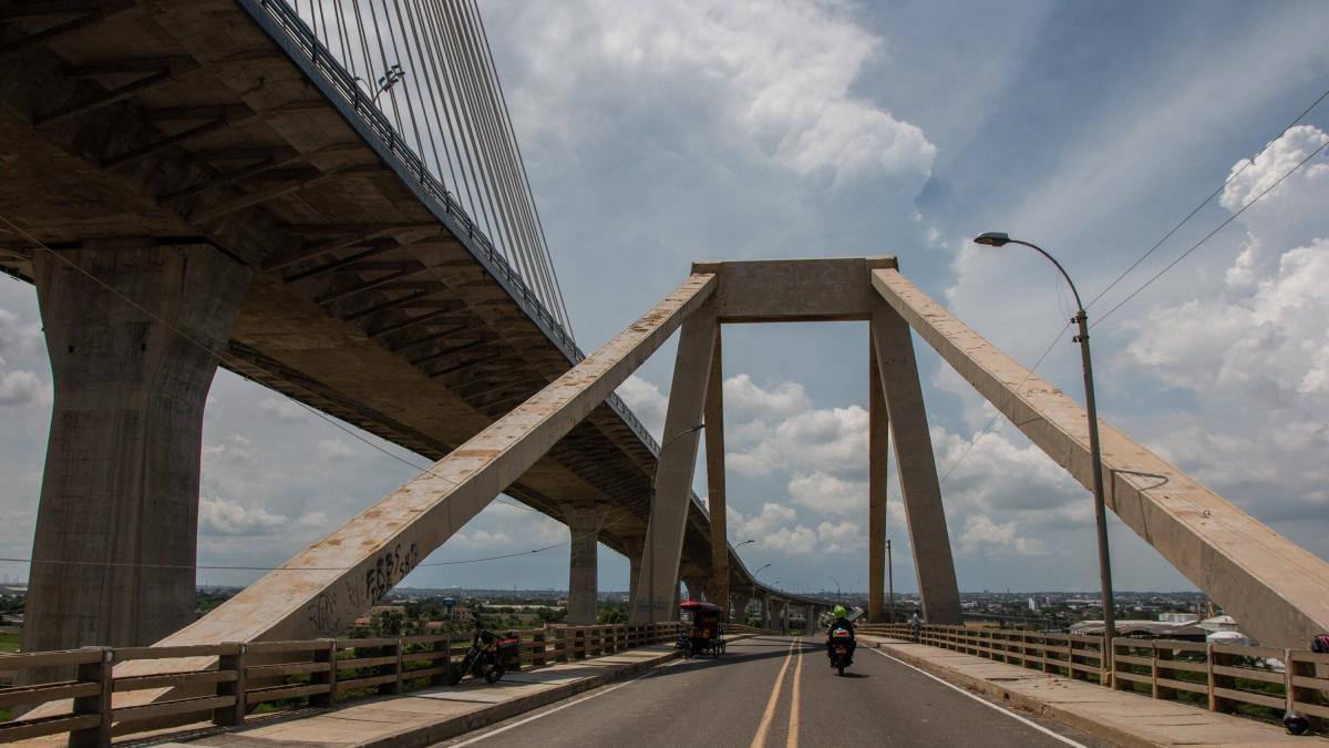 Juzgado ordena cierre del antiguo puente Pumarejo tras actuación de la Defensoría del Pueblo de Barranquil

 – Primer plano