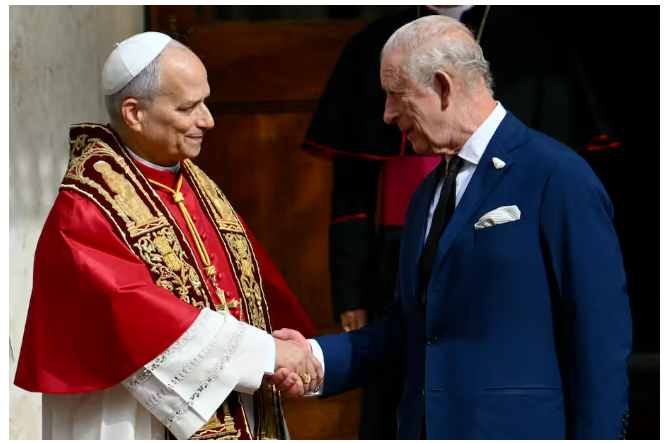 Carlos III y el Papa rezan juntos en la Capilla Sixtina: ¿por qué es histórica?
 – Primer plano