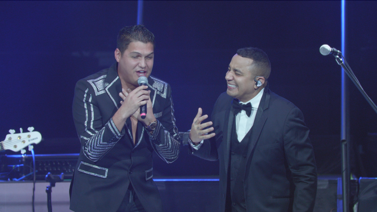 Felipe Peláez se estrena «Sin saber lo que me espera» junto al élder Dayán y la legendaria voz de Diomedes Díaz

 – Primer plano