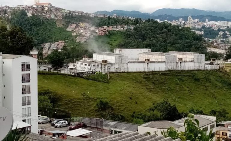 la historia de Alexander, quien actualmente cumple condena en el centro de detención de Manizales
 – Primer plano