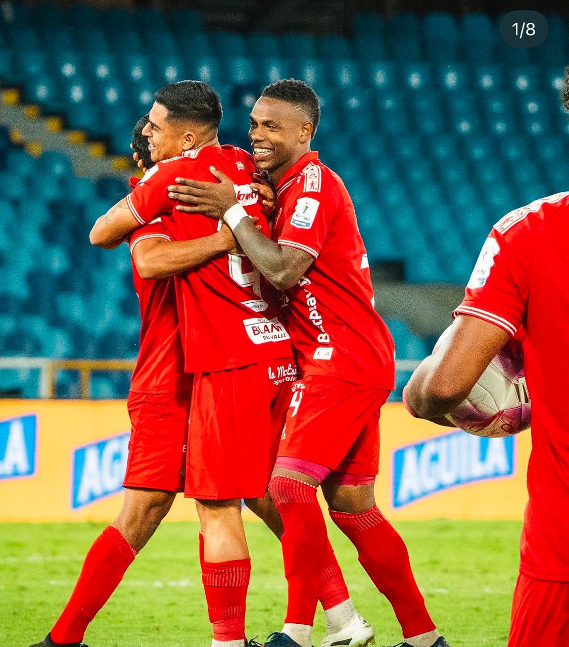 América de Cali tiene fe en clasificarse a jonrones

 – Primer plano