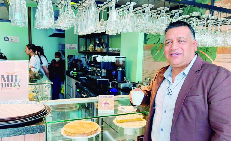 Descubriendo el talento del barista cafetero
– Primer plano