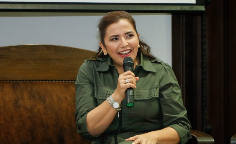 «Reconsiderar los ajustes de tarifas».

 – Primer plano