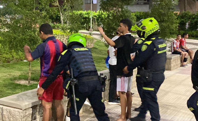 Según el balance Distrital y Policial, el número de asesinatos disminuyó un 43% y las extorsiones un 88%.

 – Primer plano