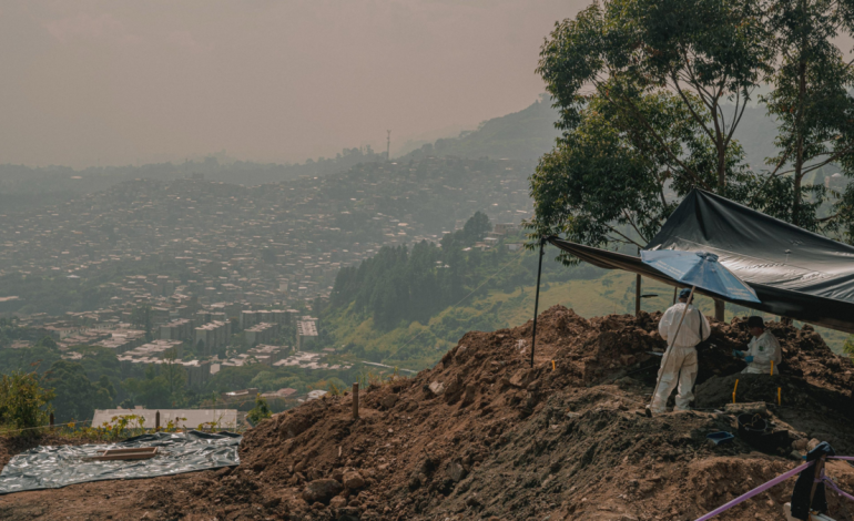 es 9,800 millones de pesos

 – Primer plano