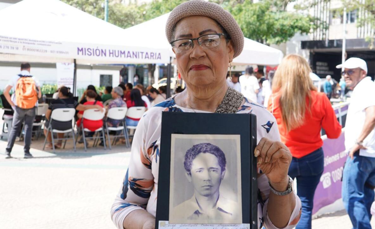 una mujer que encontró a su marido desaparecido y aún espera la verdad

 – Primer plano