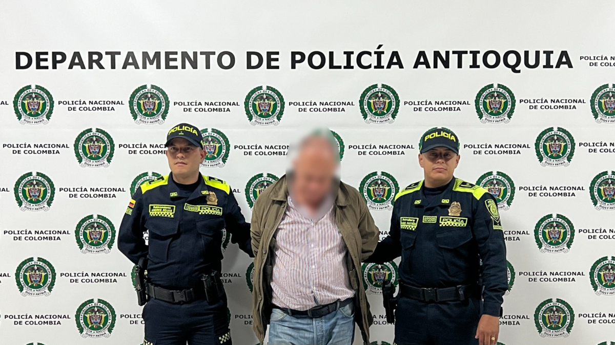 Captan a hombre acusado de robarle millonariamente a un maestro en Fredonia

 – Primer plano