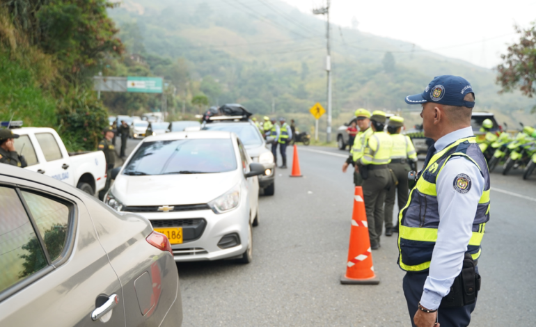 Ojo, el lunes 17 de noviembre habrá medición de pico y placa para quienes ingresen a Cali por el kilómetro 18 en pleno fin de semana festivo: así funcionará

 – Primer plano