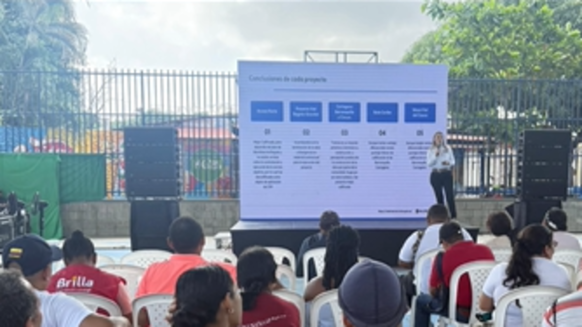 Invías reactivó la socialización del canon de tasación en Malambo: Senador Carlos Meisel advierte contra desacato y nuevas acciones legales

 – Primer plano