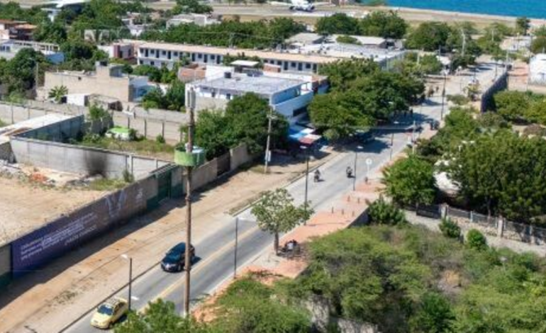 Condenan censura en Santa Marta por remoción de valla que pide liberación de presos políticos de Cuba, Nicaragua y Venezuela

 – Primer plano