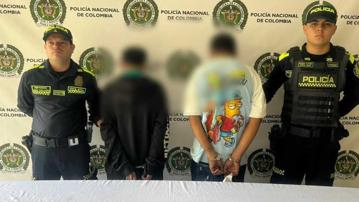 ¿Por qué asesinaron a un hombre en el centro de Medellín? De esta manera capturaron a dos presuntos agresores que escaparon en un taxi

 – Primer plano