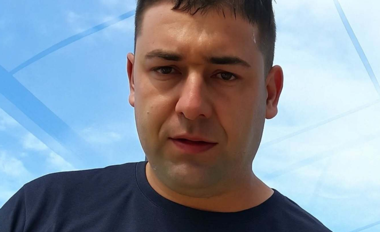 esto es lo que pasó

 – Primer plano