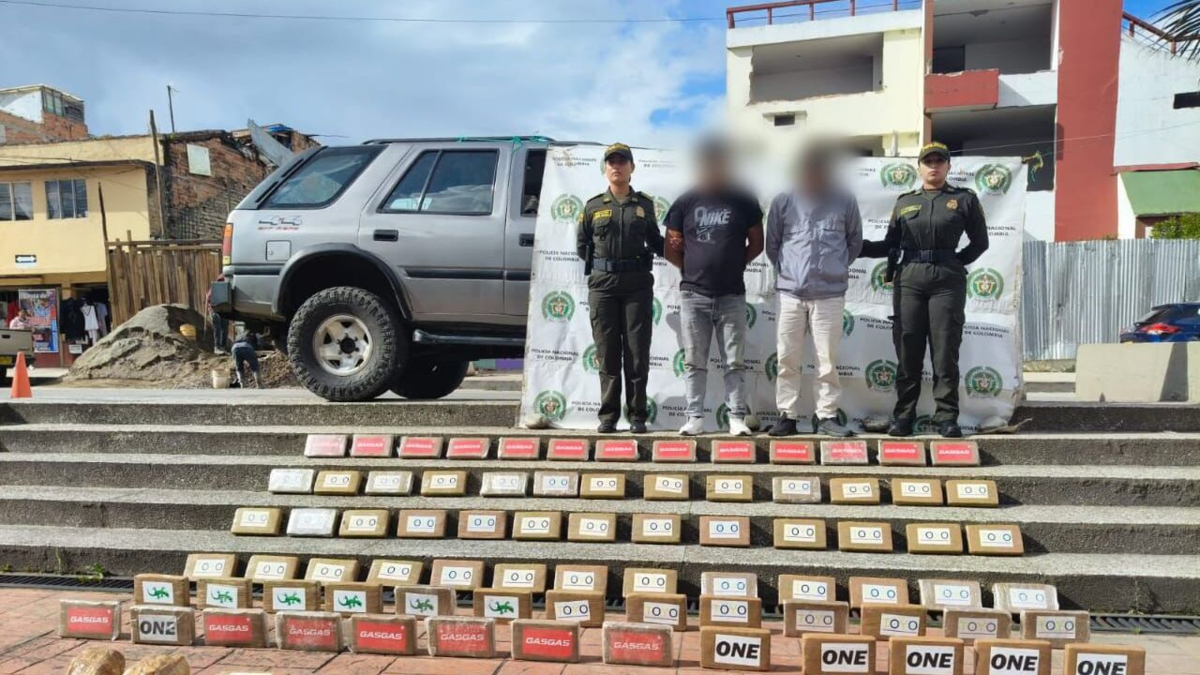 miembros capturados de la red internacional

 – Primer plano