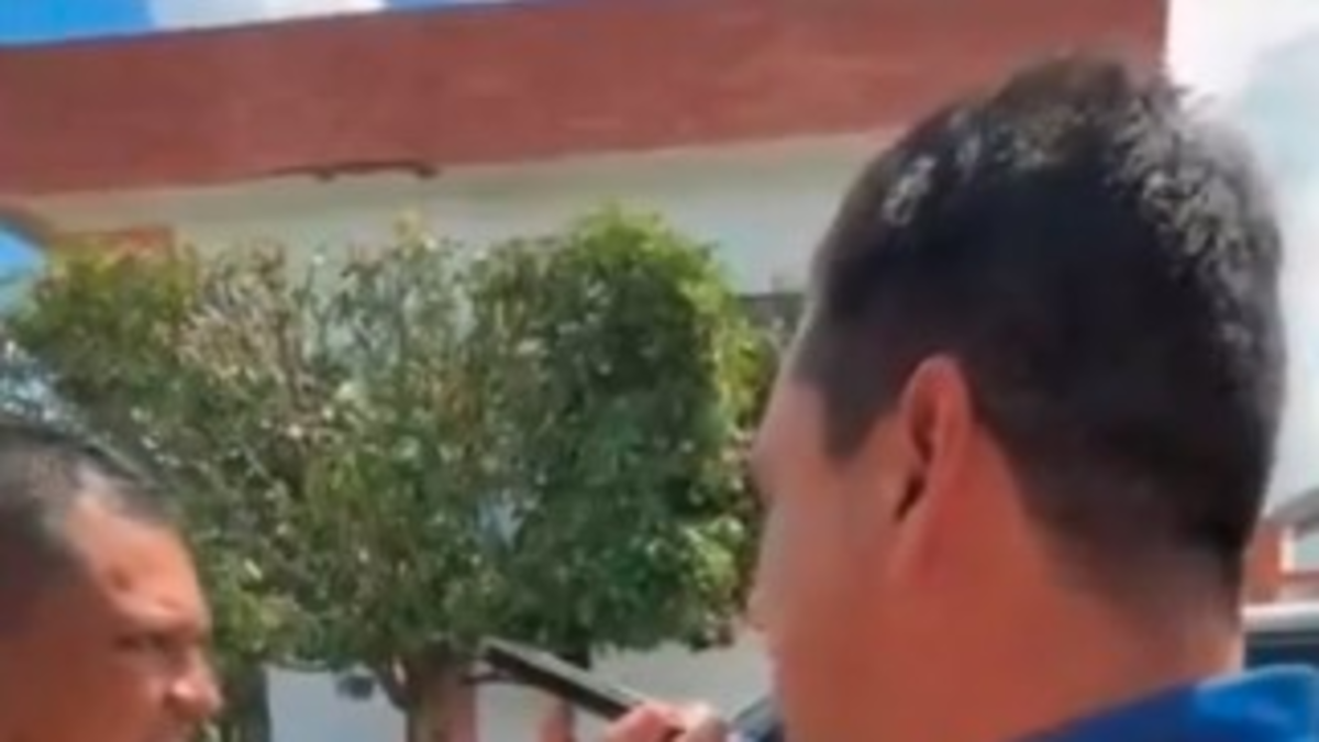 «Un tiro más y matarán al conductor»

 – Primer plano