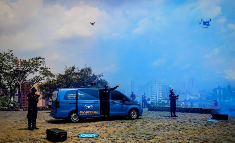 Raptor, un sistema de drones de última generación, ya se instaló en el Valle del Cauca para fortalecer la vigilancia y prevenir la delincuencia en la región

 – Primer plano