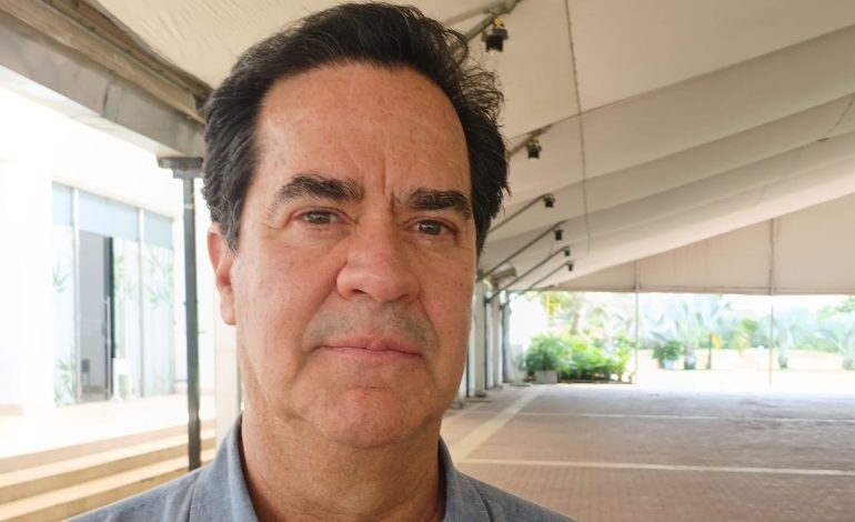 «Proponemos aumentar el número de pilotos de fracking»: Frank Pearl

 – Primer plano