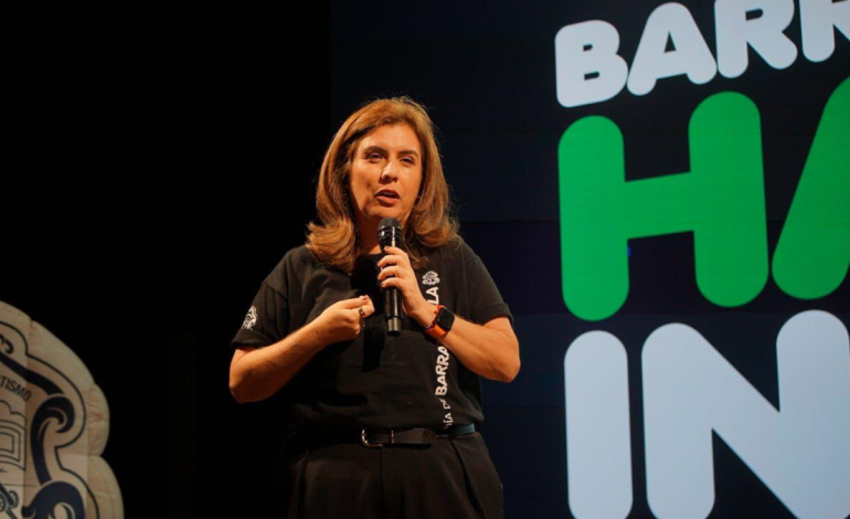 Esto explica el liderazgo histórico de las escuelas oficiales

 – Primer plano