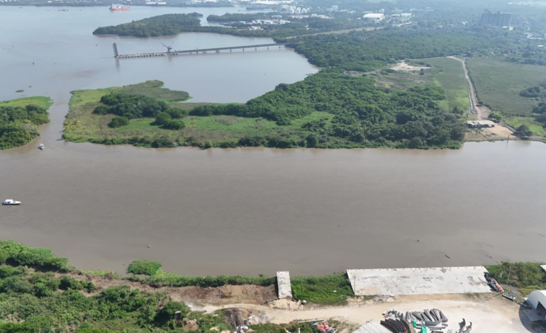 Cartagena declara estado de emergencia por un desnivel en el Canal del Dique que amenaza el hundimiento, la bahía y el funcionamiento del puerto

 – Primer plano