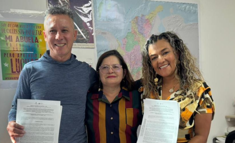 Campesinos cordobeses reciben gratis tierras que, según ANT, eran explotadas por Agropecuaria El Ubérrimo SAS

 – Primer plano