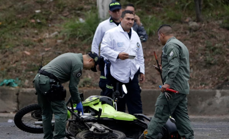 «El fracaso de la paz total ha fortalecido el crimen y la disidencia».

 – Primer plano