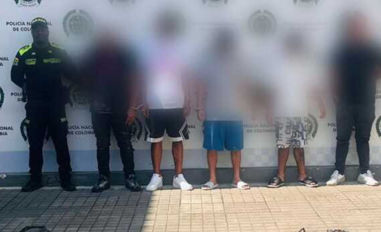 Así operaba la temida banda de ladrones de motos en Cali: policías capturaron a cinco presuntos integrantes; uno era menor

 – Primer plano
