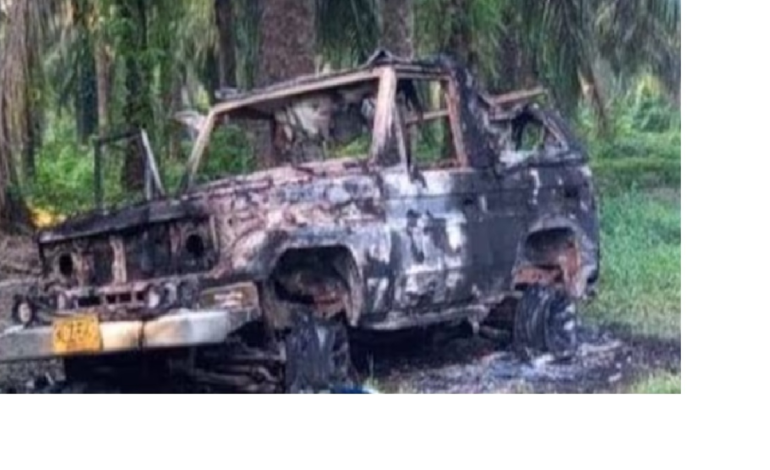 Hombres brutales asesinan a un comerciante y queman el vehículo

 – Primer plano