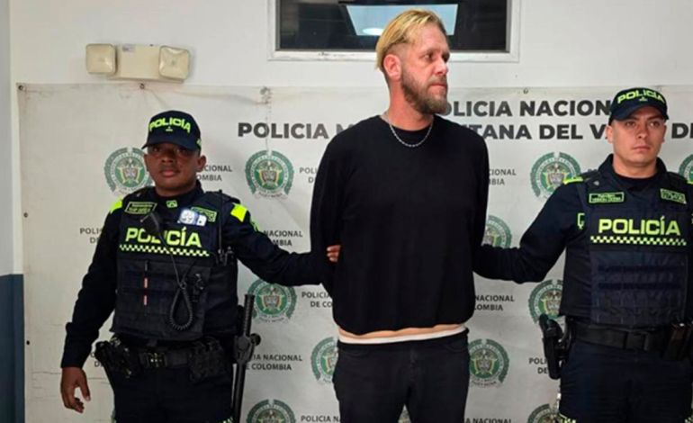 Fue sorprendido por otro adolescente y la madre del menor

 – Primer plano