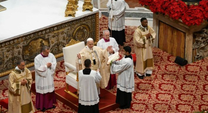 Desde el Vaticano: El Papa León XIV insta a la humanidad a construir la paz en su primer mensaje navideño

 – Primer plano