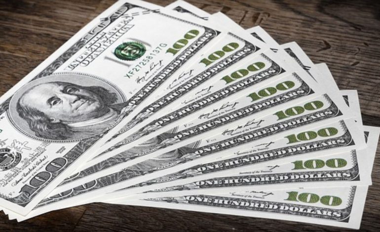 El dólar inicia la semana con tendencia a la baja

 – Primer plano