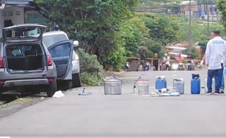 Había explosivos en la camioneta.

 – Primer plano