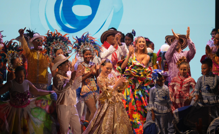 Nuevos desfiles, una coronación en la Puerta de Oro y un homenaje al realismo mágico

 – Primer plano