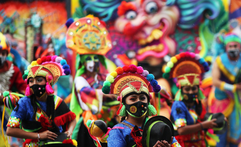 Tras anunciar la cancelación de los Carnavales de Blancos y Negros, confirmó que el evento se realizaría en enero

 – Primer plano