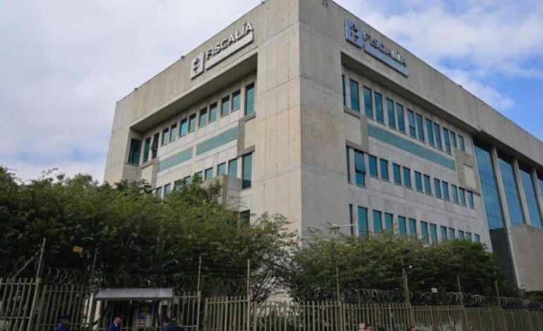 Le dolería al padre de 60 años.

 – Primer plano