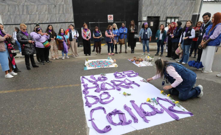 Una joven que estuvo una semana en estado crítico murió tras ser víctima de balas perdidas en un ataque de una banda criminal a un hombre en Buenaventura

 – Primer plano