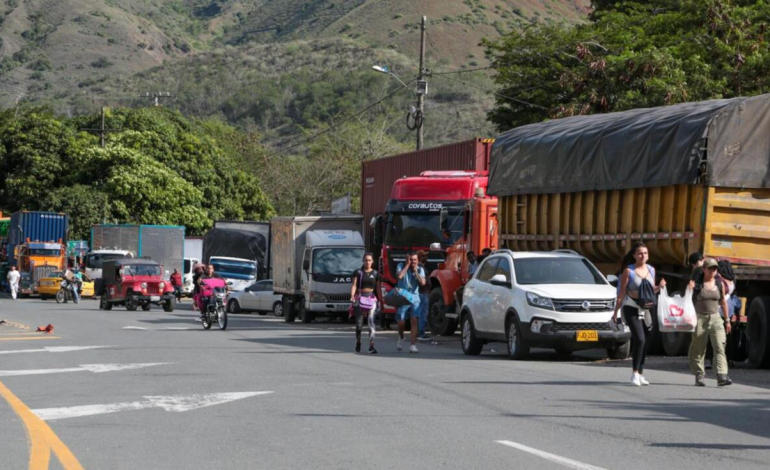 Advierten que podrían bloquear la vía a Buenaventura y al interior del país; efectos de obstrucción

 – Primer plano