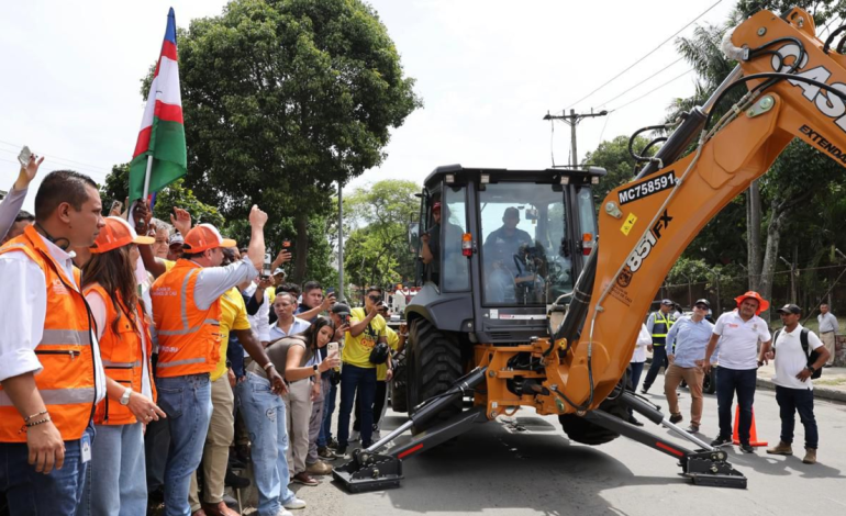 revelamos un ambicioso plan para transformar radicalmente la avenida de Ciudad de Cali, afectada por décadas de abandono

 – Primer plano