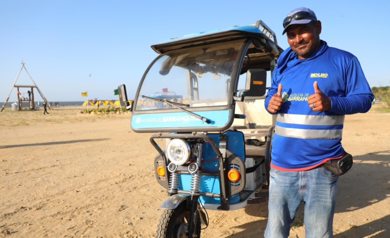 Puerto Mocho y un paso hacia la movilidad sustentable: 41 vehículos eléctricos entregados a ciclistas taxistas

 – Primer plano