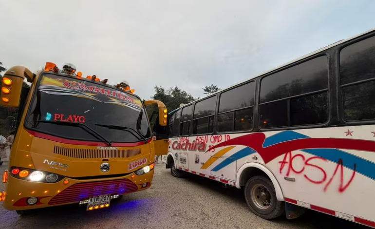 Luego de que conductores de buses intermunicipales fueran intimidados por grupos armados, se suspendieron conexiones en la ruta Bucaramanga-Cáchira

 – Primer plano